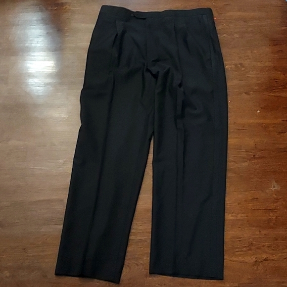 Jos. A. Bank Other - Jos A Bank dress pants